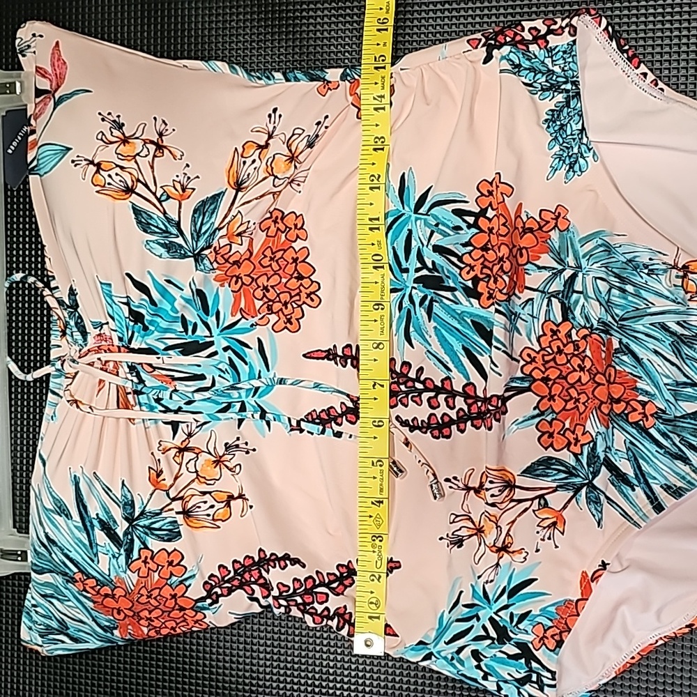 Tommy Hilfiger One-piece Floral Swimsuit - Picture 9 of 16